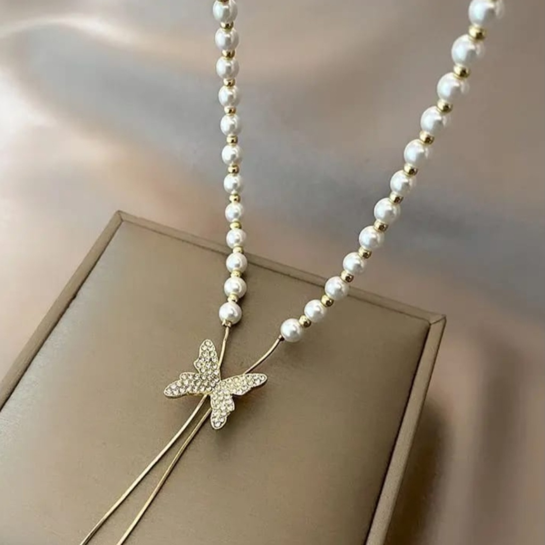 Pearls n Butterfly Necklace