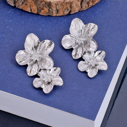 Pretty Flower Silver Earrings