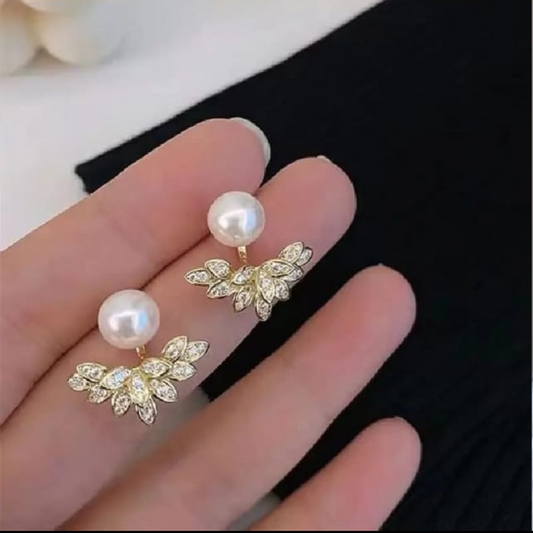 Bling That Pearl Earrings