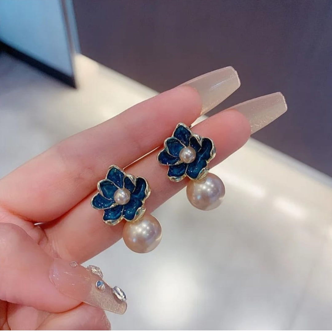 Pearl Flower Earrings