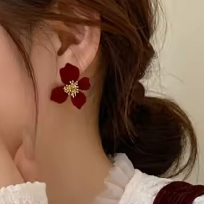 Pretty Flower Earrings Maroon