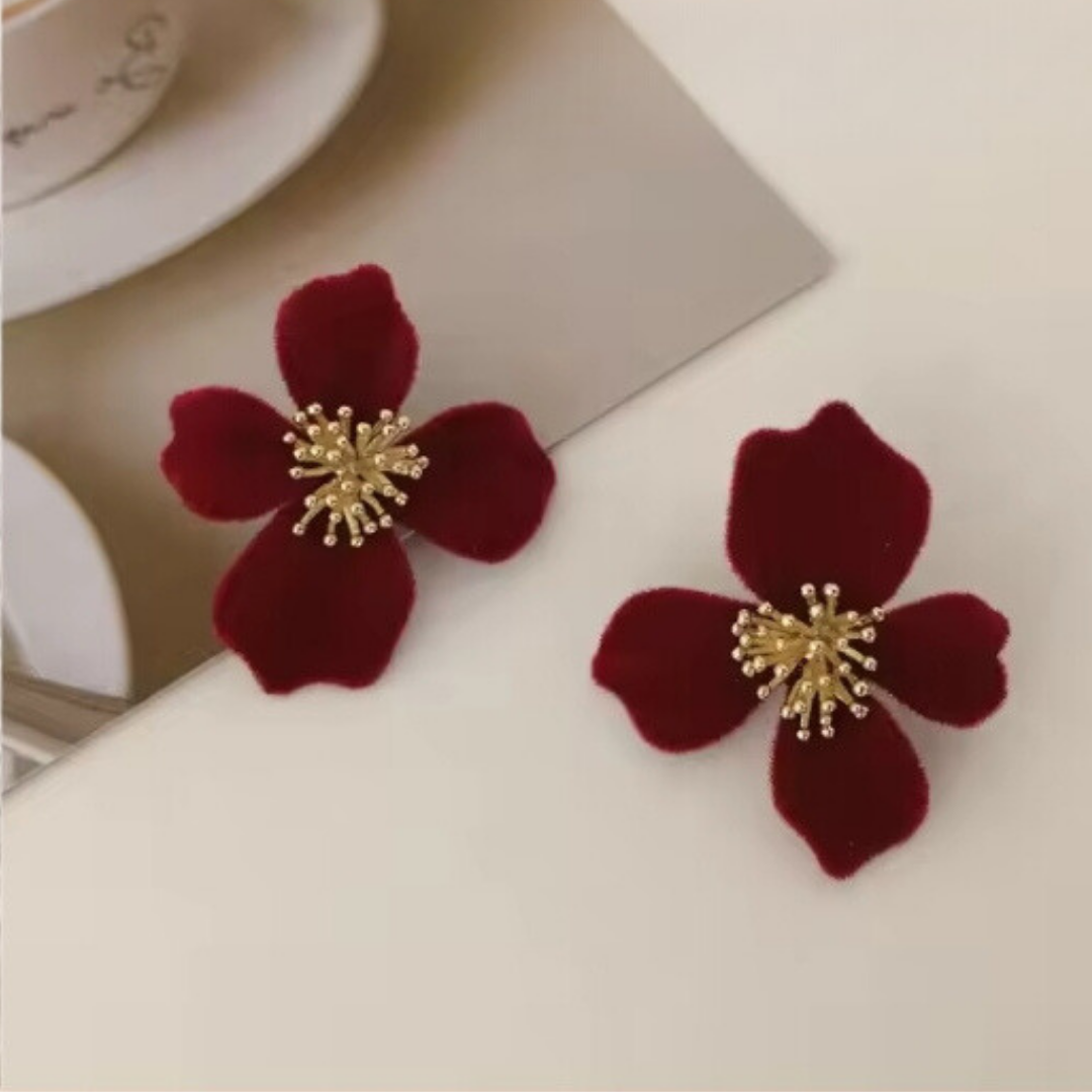 Pretty Flower Earrings Maroon