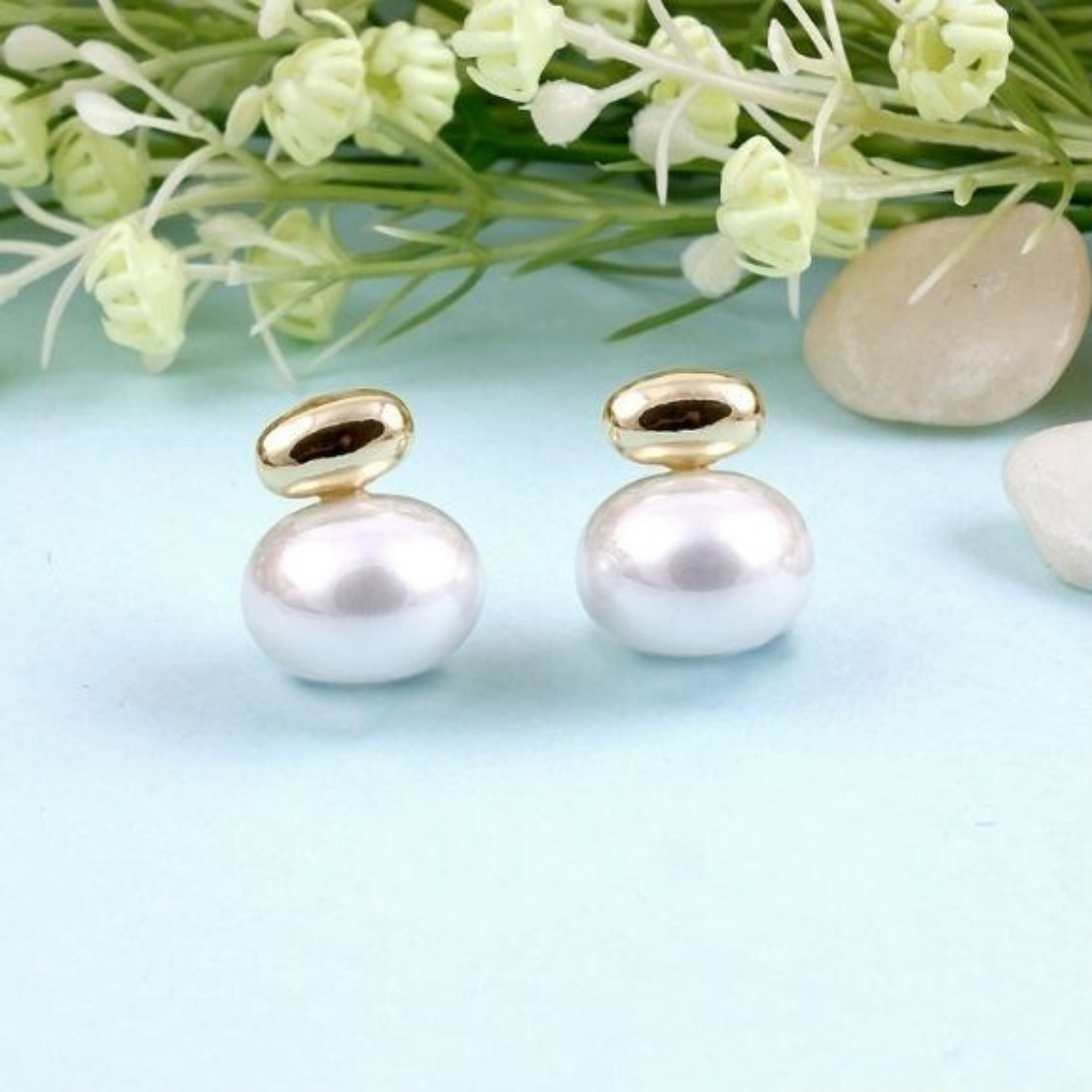 Pearl and Golden Earrings