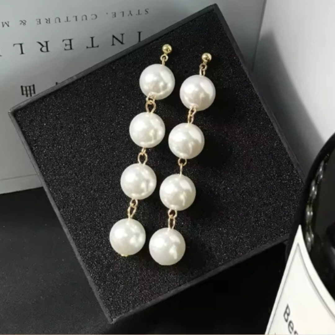 Pearl Dangle Earrings