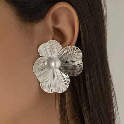 Daisy Silver Earrings