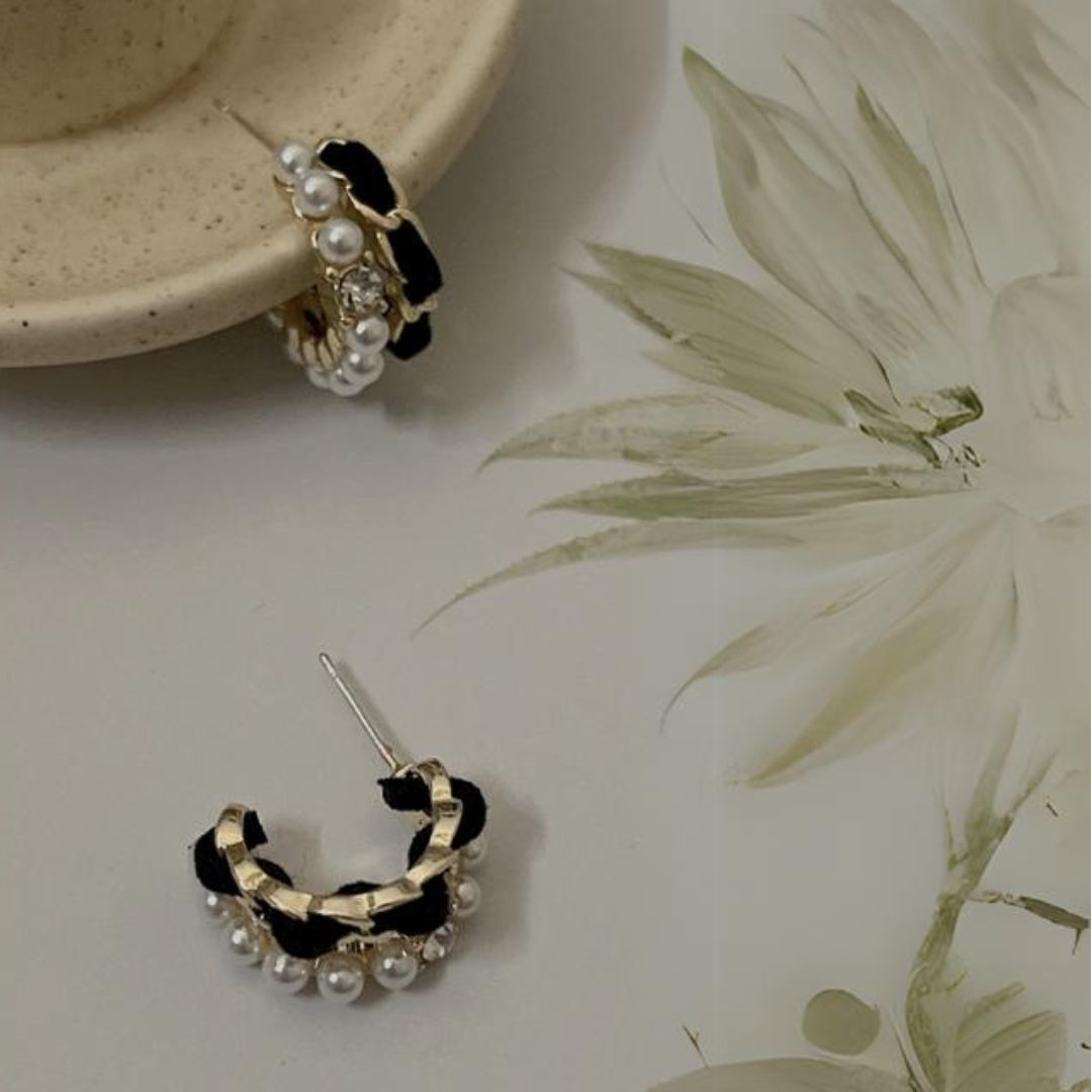 Pretty Pearl Hoop Earrings