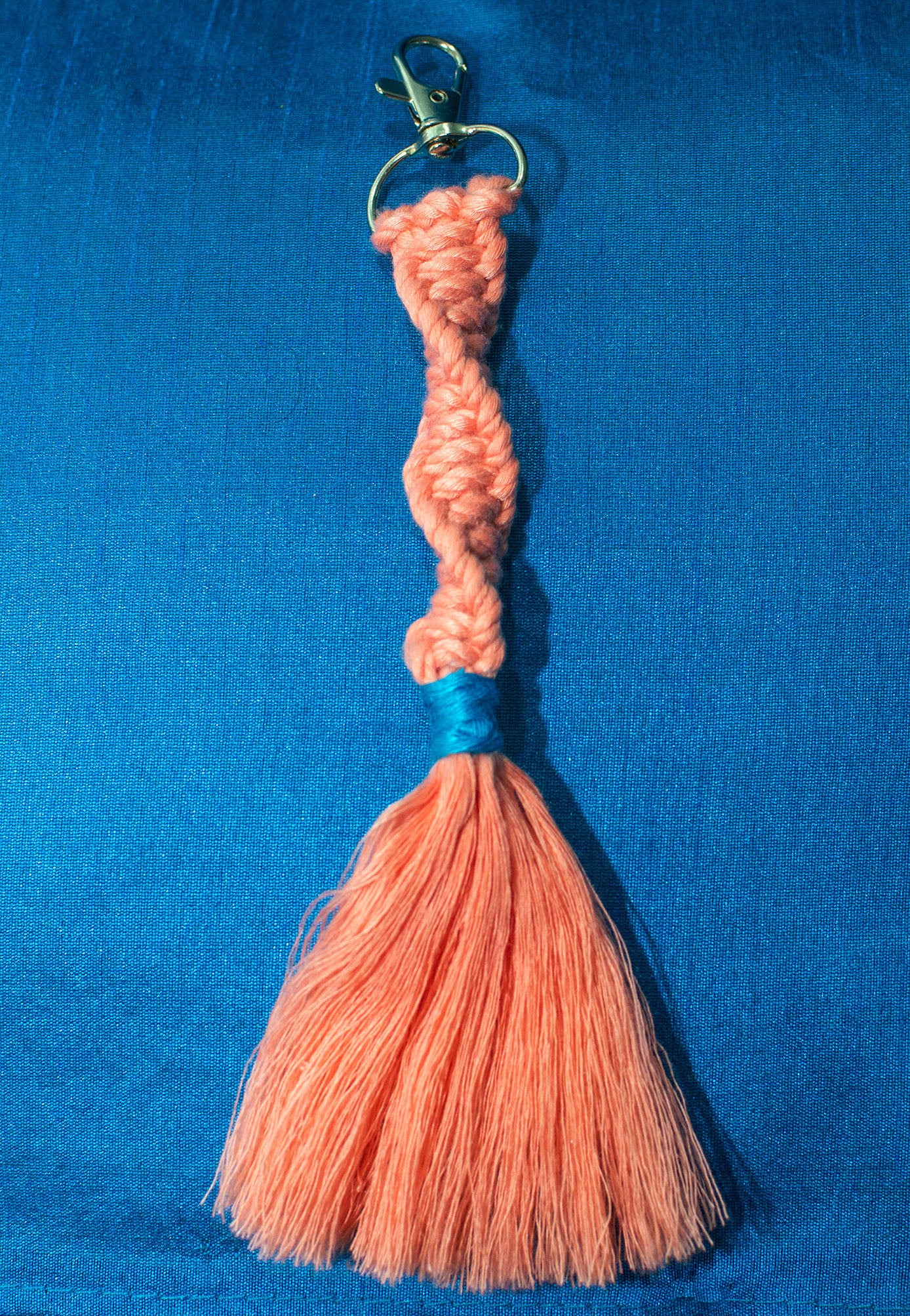 Peach Macrame Keychain / Bag Jewlery : Handmade