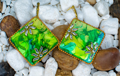 Khushboo Fluid Earrings : Handmade