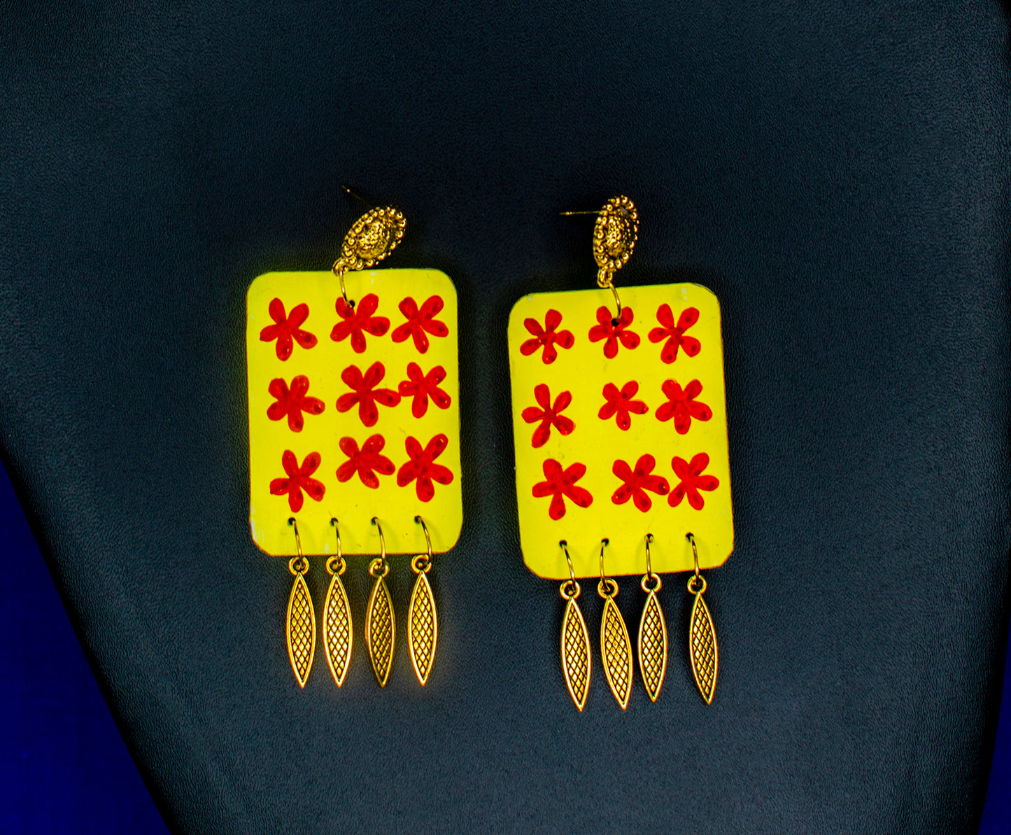 Pushpa Earrings, Handpainted : Handmade